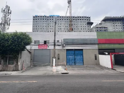Galpão/Depósito/Armazém para alugar, 270m² no Várzea da Barra Funda, São Paulo