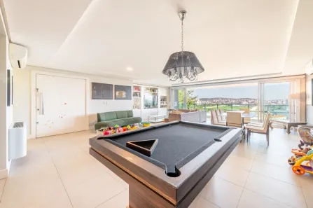 Apartamento com 3 Quartos à venda, 244m² no Cristal, Porto Alegre