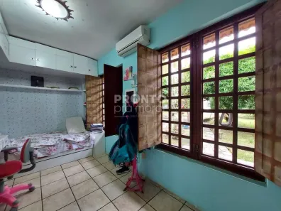 Casa com 5 Quartos à venda, 250m² no Várzea, Recife
