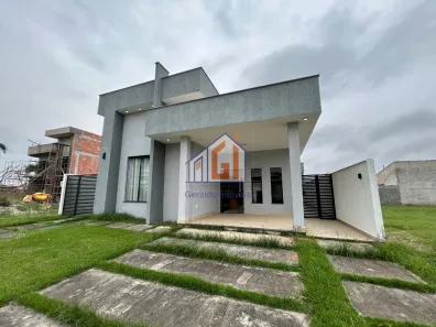 Casa de Condomínio com 3 Quartos à venda, 360m² no Lagoinha, Araruama