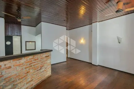 Imóvel Comercial à venda, 100m² no Azenha, Porto Alegre