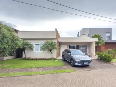 Casa de Condomínio com 5 Quartos à venda, 209m² no XANGRI-LÁ, Xangri-lá