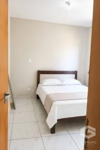 Sobrado com 3 Quartos para alugar, 120m² no Parque São Domingos, Pindamonhangaba