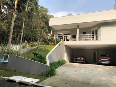 Casa de Condomínio com 3 Quartos à venda, 1000m² no Arujázinho I, II e III, Arujá