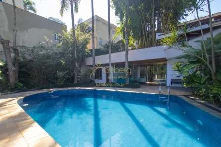 Casa com 4 Quartos à venda, 700m² no Santo Amaro, São Paulo