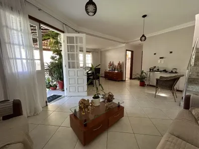 Casa de Condomínio com 4 Quartos à venda, 490m² no Buraquinho, Lauro de Freitas