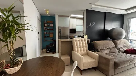 Apartamento com 2 Quartos para alugar, 65m² no Coqueiros, Florianópolis