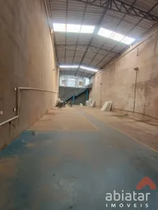 com 1 Quarto para venda ou aluguel, 432m² no Parque Laguna, Taboão da Serra