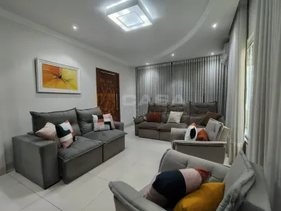 Casa com 3 Quartos à venda, 256m² no Morada de Laranjeiras, Serra