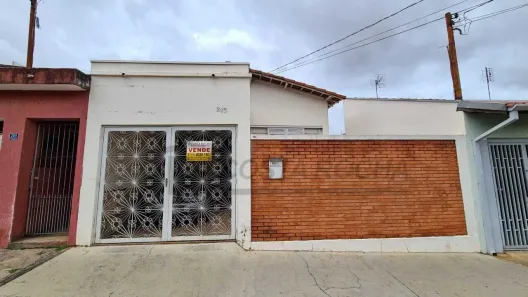 Casa com 2 Quartos à venda, 142m² no Centro, Salto
