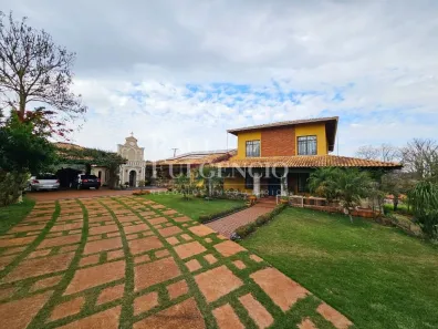 Fazenda/Sítio com 5 Quartos para alugar, 1000m² no , Londrina