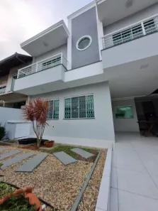 Casa com 3 Quartos à venda, 103m² no Centro, Navegantes