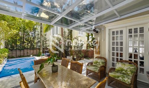 Casa de Condomínio com 4 Quartos para venda ou aluguel, 385m² no Santo Amaro, São Paulo
