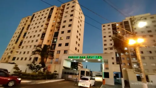 Apartamento com 3 Quartos para alugar, 62m² no Parque das Cachoeiras, Valparaíso de Goiás