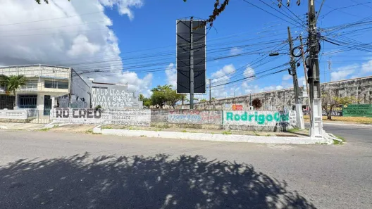 Lote/Terreno à venda, 556m² no Inácio Barbosa, Aracaju