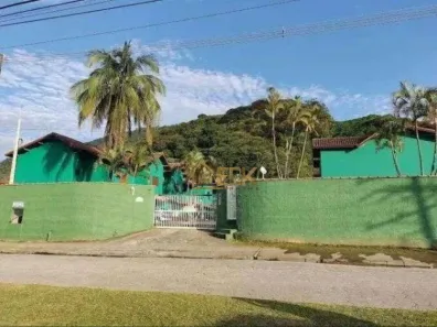 Casa de Condomínio com 2 Quartos à venda, 90m² no Martim de Sá, Caraguatatuba