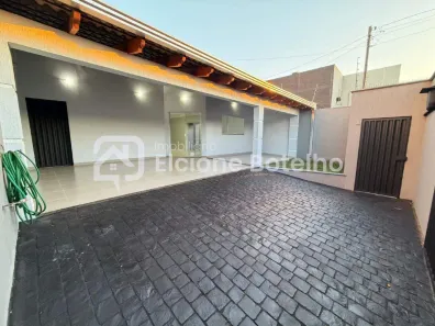 Casa com 3 Quartos para alugar, 140m² no Granada, Uberlândia