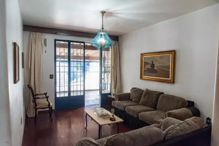 Casa com 5 Quartos à venda, 240m² no Vila Mariana, São Paulo