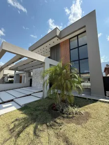 Casa com 5 Quartos à venda, 343m² no Massaguaçu, Caraguatatuba