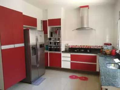 Sobrado com 3 Quartos à venda, 150m² no Jundiapeba, Mogi das Cruzes