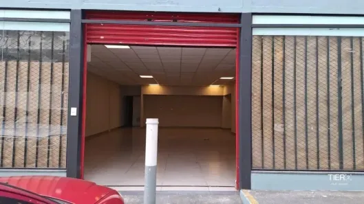 Prédio Comercial com 2 Quartos para alugar, 150m² no Jardim Esmeralda, São Paulo