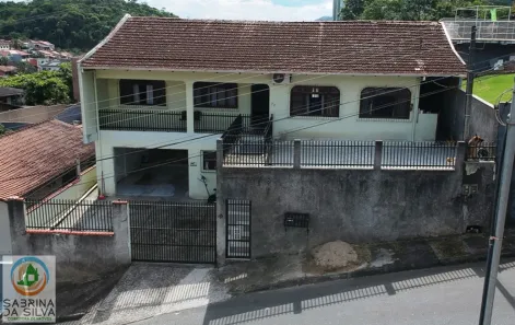 Casa com 4 Quartos à venda, 190m² no Itoupavazinha, Blumenau