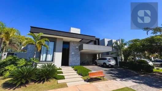 Casa de Condomínio com 3 Quartos à venda, 292m² no Jardim Itália, Cuiabá