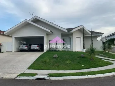 Casa com 4 Quartos à venda, 236m² no Residencial Santa Helena, Caçapava