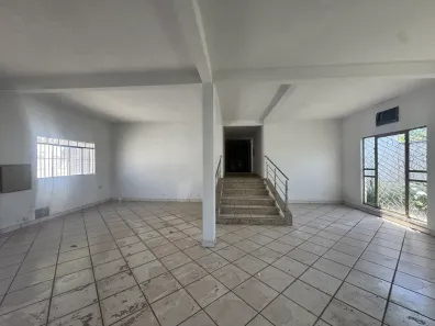 Galpão/Depósito/Armazém com 7 Quartos à venda, 252m² no Vila Brasília, Aparecida de Goiânia