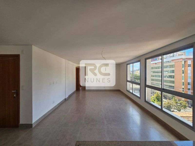 Apartamento com 2 quartos — Funcionários, Belo Horizonte