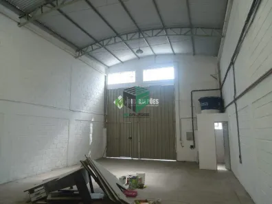 Galpão/Depósito/Armazém para alugar, 150m² no Arvoredo 2ª Seção, Contagem