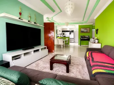 Casa com 3 Quartos à venda, 170m² no Jardim Mariliza, Goiânia