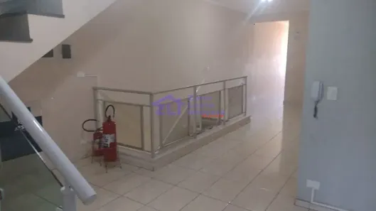 Sala Comercial para alugar, 37m² no Jardim Santo Antônio, Santo André