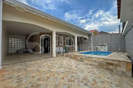 Casa com 3 Quartos à venda, 186m² no , Peruíbe