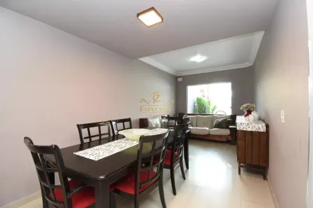 Casa com 3 Quartos para alugar, 190m² no Santa Felicidade, Curitiba