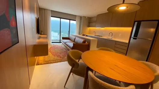 Apartamento com 2 Quartos para alugar, 73m² no Fazendinha, Itajaí