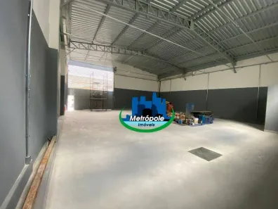 Sala Comercial para alugar, 195m² no Vila Barros, Guarulhos