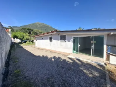 Casa com 3 Quartos para alugar, 103m² no Praia de Fora, Palhoça