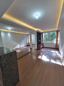 Apartamento com 2 Quartos para alugar, 55m² no Independência, Petrópolis