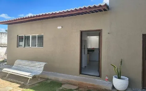 Casa com 1 Quarto para alugar, 35m² no Lagoa Nova, Natal