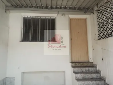 Casa com 2 Quartos à venda, 111m² no Centro, Diadema