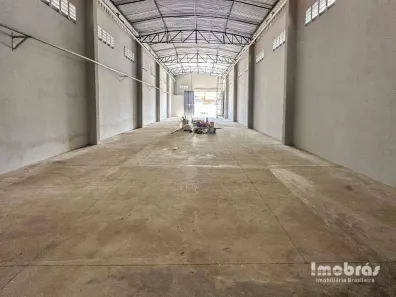 Galpão/Depósito/Armazém para alugar, 290m² no Conjunto Parque Dom Pedro, Itaitinga