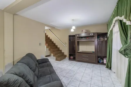 Casa com 4 Quartos para alugar, 296m² no Jardim Iporanga, Guarulhos