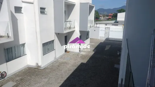 Casa com 2 Quartos à venda, 79m² no Pontal de Santa Marina, Caraguatatuba