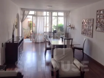 Casa com 3 Quartos à venda, 247m² no Campo Belo, São Paulo