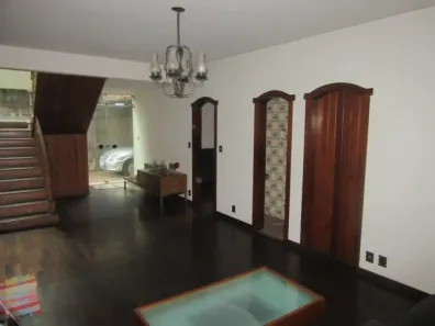 Casa com 5 Quartos à venda, 300m² no Caiçaras, Belo Horizonte