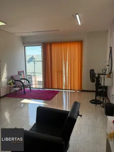 Sala Comercial com 1 Quarto à venda, 47m² no Cavalhada, Porto Alegre