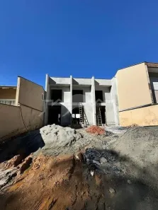Sobrado com 2 Quartos à venda, 72m² no Santa Catarina, Joinville