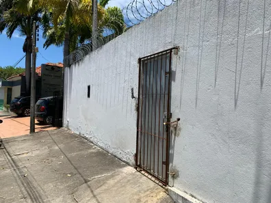 Imóvel Comercial com 8 Quartos para alugar, 600m² no Santo Amaro, Recife