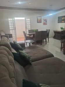 Casa com 3 Quartos à venda, 200m² no Vila Tibério, Ribeirão Preto